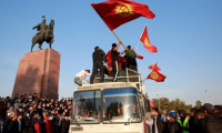 Kırgızistan'da başbakan ve kabine üyeleri görevden alındı