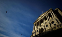 İngiltere Merkez Bankası: Korona krizi ekonominin yapısını değiştiriyor 