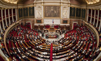Fransa Senatosu'nda çirkin oylama
