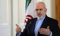 Zarif: İran tuzağa düşmeyecek