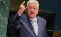 Abbas: Tarihe Filistin'i satan adam diye girmeyeceğim