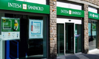 İtalyan banka devinden küçük rakibine 4.86 milyar euro teklif