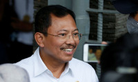 Endonezya Sağlık Bakanı: Koronavirüsten dualarla korunuyoruz
