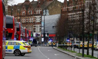 Londra'da bıçaklı terör saldırısı! Ölü ve yaralılar var