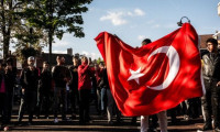 Hollanda protokolü çiğniyor! Türk vatandaşlarına uyum sınavı şartı