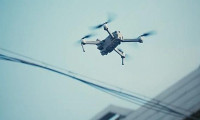 Çin polisi halkı hastalığa karşı drone ile uyarıyor 