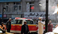 İran'da 'virüse iyi gelen' sahte içki söylentisinde 73 ölü