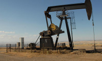 Azerbaycan petroldeki düşüş nedeniyle tedbir alıyor