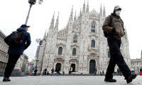 İtalya'da toplanma yasağını ihlal edenlere 5 bin euro ceza