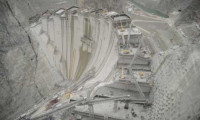 Türkiye'nin en yüksek baraj inşaatında 193 metreye ulaşıldı 