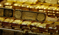 Gram altın 371 lira seviyelerinde 
