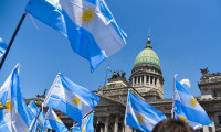Arjantin iflasa sürükleniyor