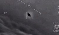Pentagon ilk kez UFO görüntülerini yayınladı  