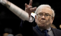 Küresel borçlanmaya Buffett da katıldı