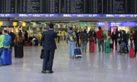 Frankfurt Havalimanı’nın yolcu sayısı yüzde 45,7 azaldı