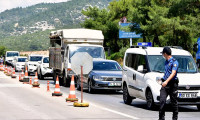 Bodrum'a tatilci akını: 10 bin araç giriş yaptı