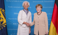 Merkel ve Lagarde, AB liderlerine teşvik için anlaşın dedi