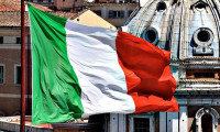 İtalya bütçesinde rekor açık
