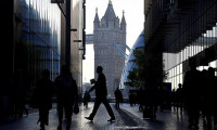 İngiltere'den işsizliği engellemek için 23 milyar GBP