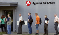Ifo: Alman şirketleri istihdam göstergesi toparlanıyor