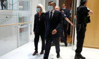Fransa'da eski başbakana hapis cezası