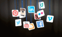 Sosyal medya tasarısı ekime kalabilir