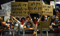 İsrail’de binlerce kişi hükümeti protesto etti