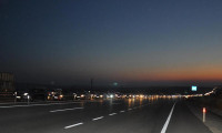 İstanbul-Çanakkale karayolunda 20 kilometre araç kuyruğu
