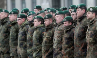 Almanya'da zorunlu askerlik geri mi geliyor?