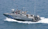 Özel tekneye Yunan ateşi: 2 Türk yaralandı