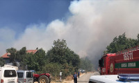  Bursa'da yerleşim bölgesi yakınında orman yangını
