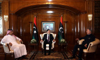 Libya'da kritik üçlü toplantı