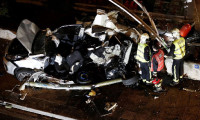 Gürcistan'da minibüs 80 metreden düştü: 17 ölü