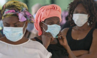 Güney Afrika Cumhuriyeti'nde korona virüs hız kesmiyor
