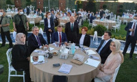 Dört genel başkan aynı masada bir araya geldi