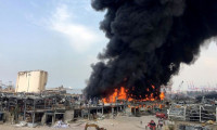 Beyrut Limanı'nda yangın