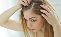 Korona virüs kadınlarda saç dökülmesine yol açıyor