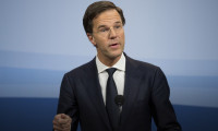 Hollanda Başbakanı Rutte'den aşı itirafı