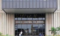 Brezilya’da 20 yılın en büyük faiz artırımı