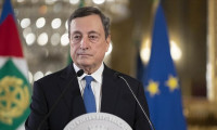İtalya Başbakanı küresel kriz için çözüm önerisinde bulundu