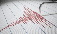 Pakistan'da 5,7 büyüklüğünde deprem
