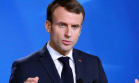 Macron, Cezayir'e yönelik ''yanlış anlaşılmalardan'' dolayı üzgün