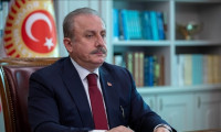 TBMM Başkanı Şentop, Razgatlıoğlu'nu tebrik etti