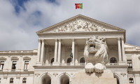 Portekiz'de meclis feshedildi