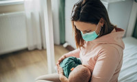 Anne sütü korona virüse karşı bebekleri koruyor