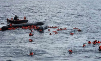 Ege Denizi göçmenlere mezar oldu: 3 günde 30 kişi öldü