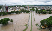 Brezilya'da sel felaketi! Baraj çöktü