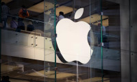 Apple New York’ta 12 mağaza kapattı