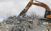 İsrail Filistinlilere ait 11 evi yıktı