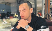 Mesut'un yeni saati 5.5 milyon lira